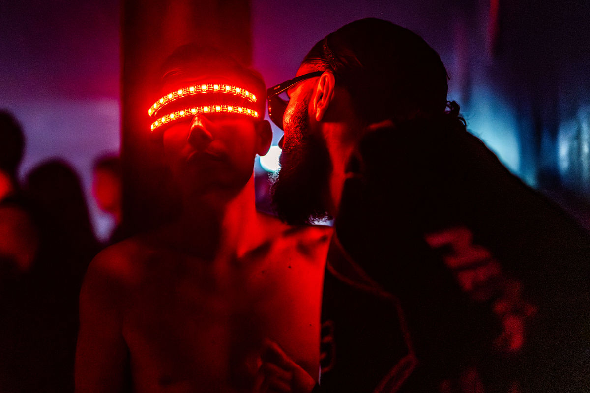 Loading... just a sec